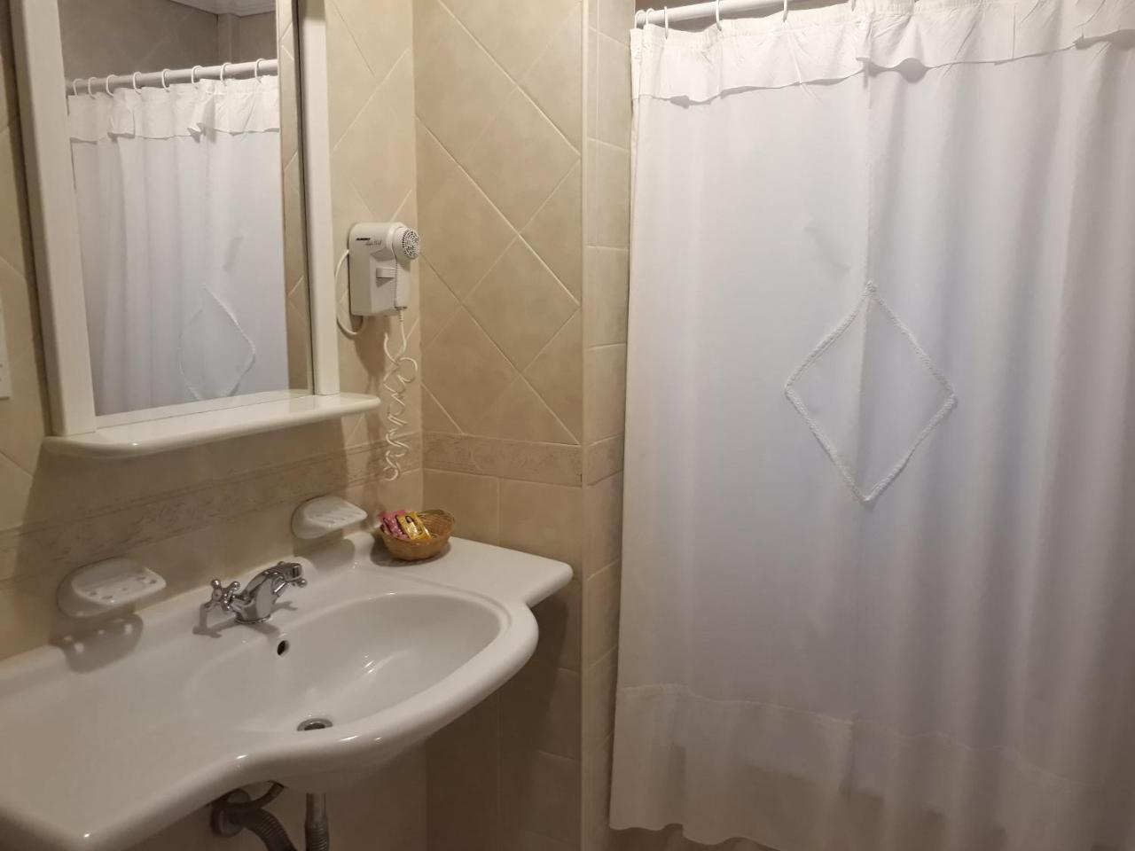 Keuken Hotel El Calafate Eksteriør billede